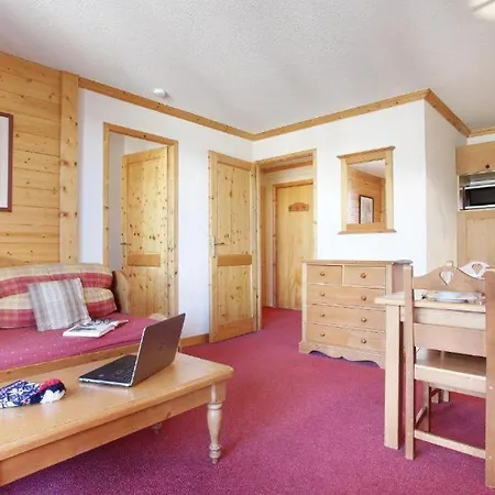 Labellemontagne Le Village 4*